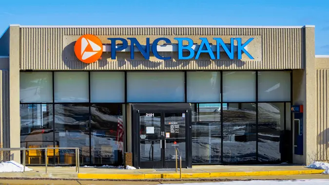 PNC Bank is a prominent American financial services corporation headquartered in Pittsburgh, Pennsylvania. With a history dating back to 1845, PNC Bank offers a comprehensive range of banking and financial services to individuals, businesses, and institutions.